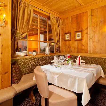 Hocheder Hotel 4*